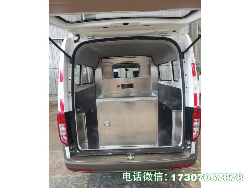 冰棺遗体殡葬车